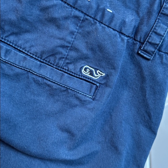 Vineyard Vines Deep Women’s Navy Uniform shorts, size 8 - Picture 3 of 4